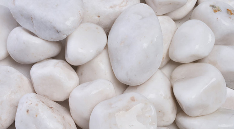Ornate Beach Pebbles - White (2-3 in)